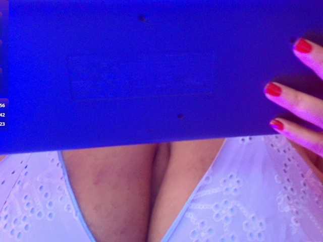 Ayliinn live cam preview