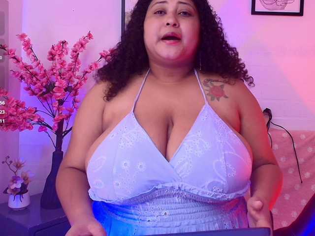 Ayliinn live cam preview