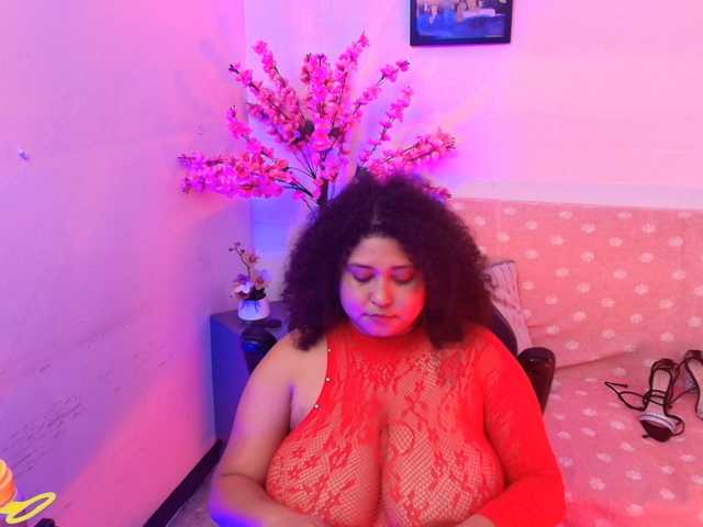 Ayliinn live cam preview