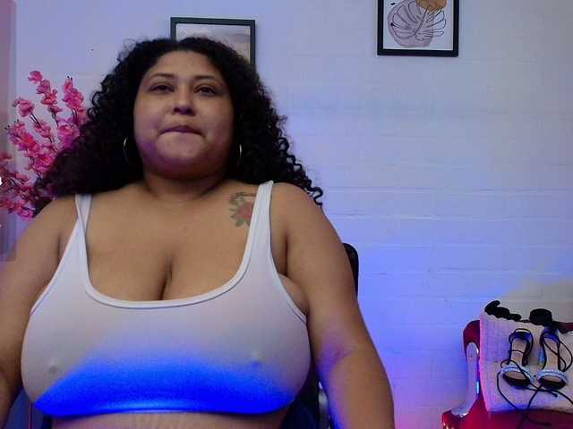 Ayliinn live cam on BongaCams
