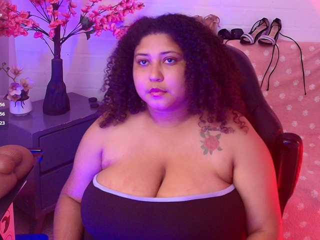 Ayliinn live cam preview