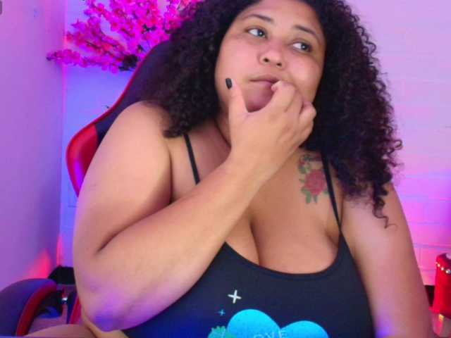 ayliinn live sex show
