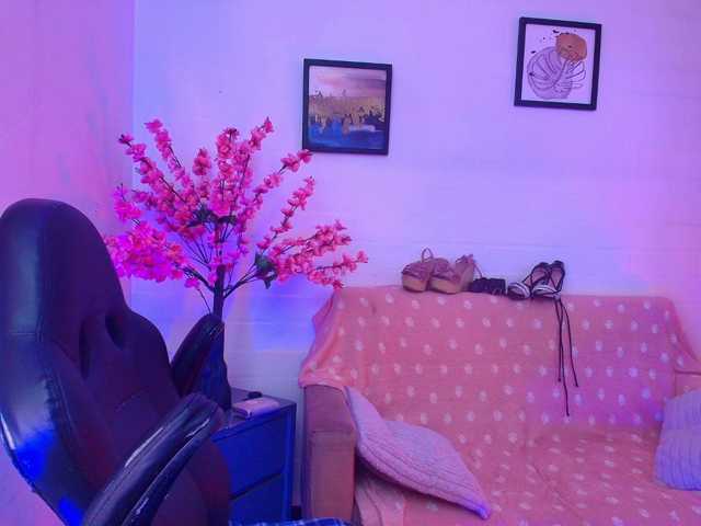 Ayliinn live cam on BongaCams