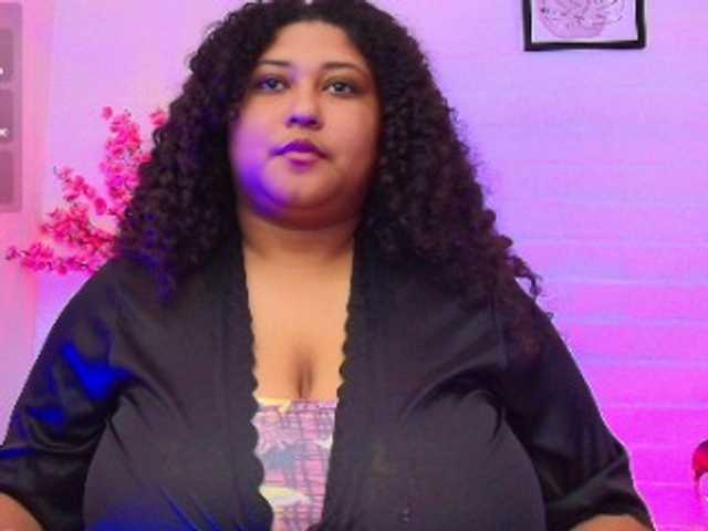 Ayliinn live webcam show