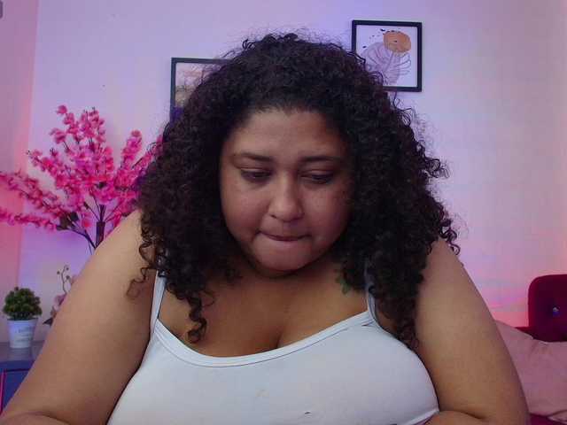 Ayliinn live webcam show
