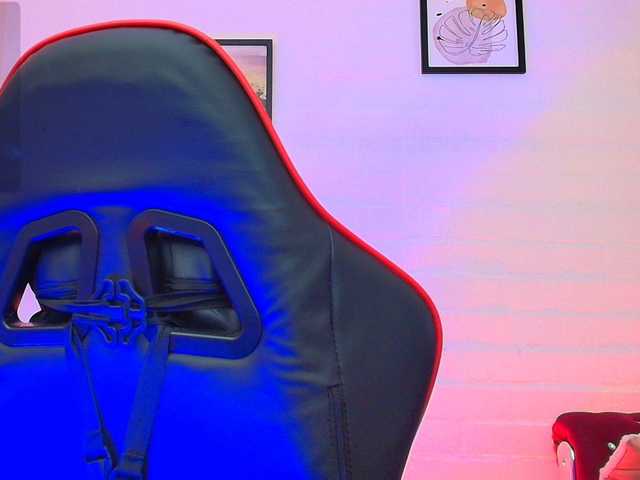 Ayliinn live webcam show