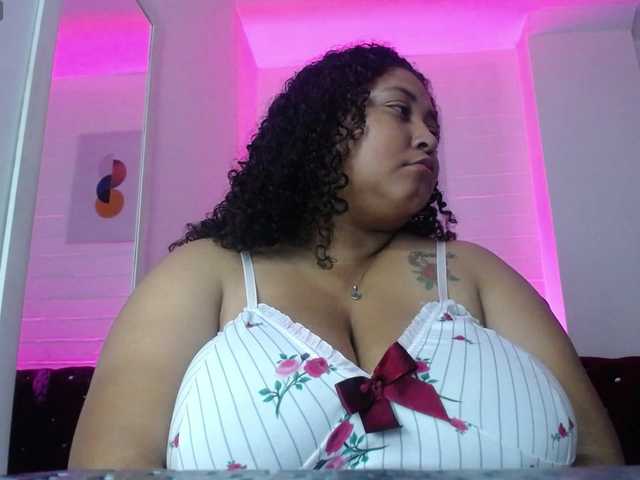 Ayliinn live cam on BongaCams