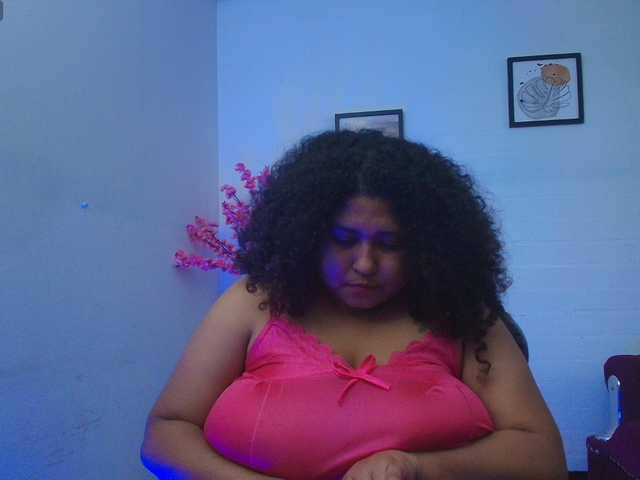 Ayliinn live cam on BongaCams