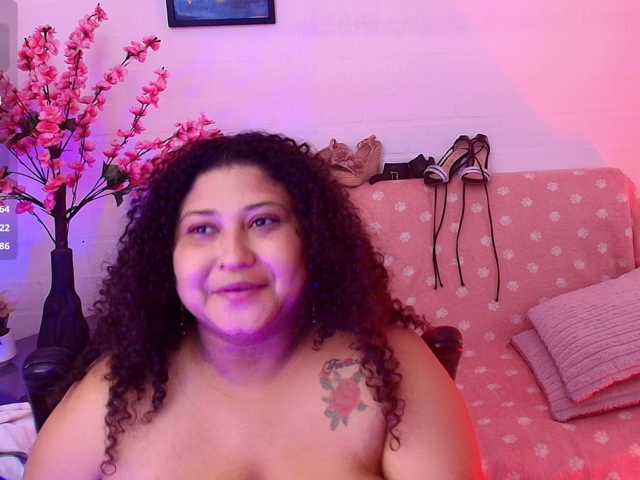 Ayliinn live cam preview