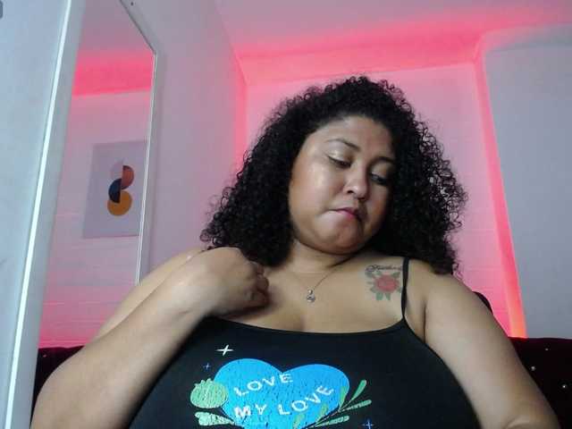 Ayliinn live cam on BongaCams