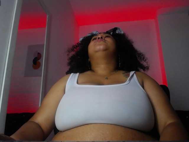 Ayliinn live cam on BongaCams