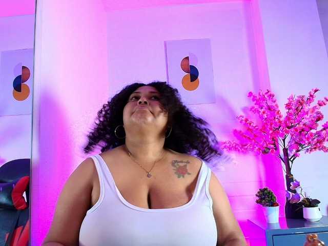 ayliinn live sex show