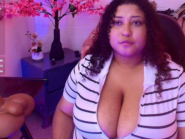 Ayliinn live cam preview