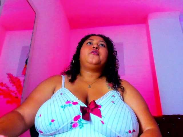 ayliinn live sex show