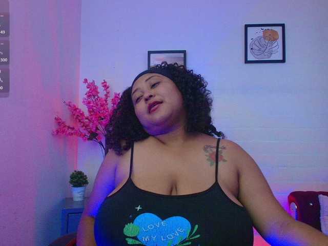 Ayliinn live cam on BongaCams
