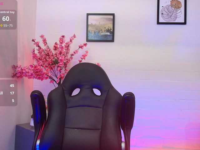 Ayliinn live cam on BongaCams