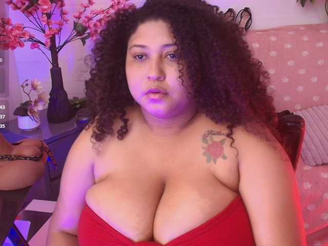 Ayliinn live cam on BongaCams