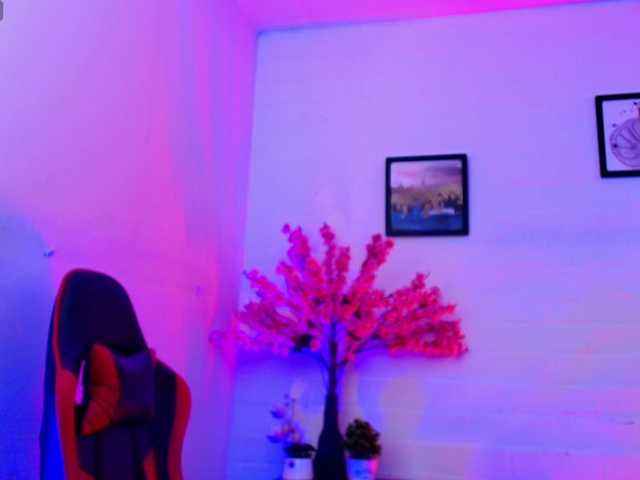 Ayliinn live cam on BongaCams