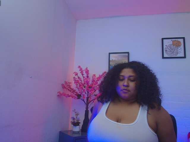 Ayliinn live cam on BongaCams