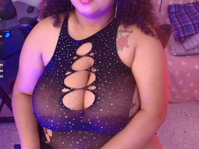 Ayliinn live cam on BongaCams