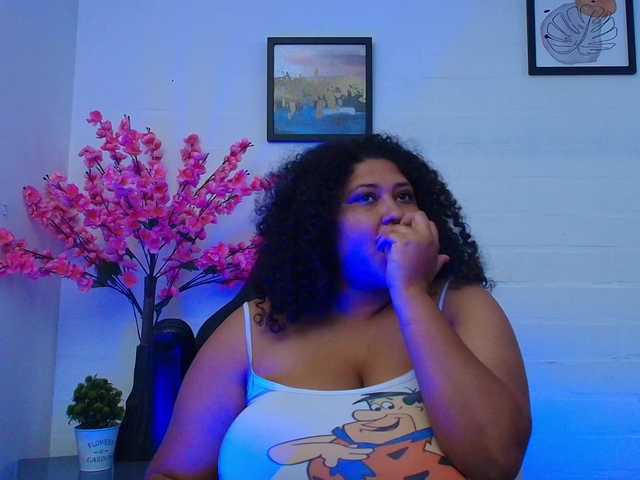 Ayliinn live cam on BongaCams