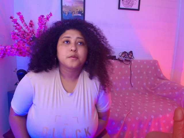 Ayliinn live cam on BongaCams