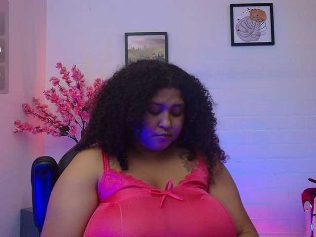 Ayliinn live cam on BongaCams