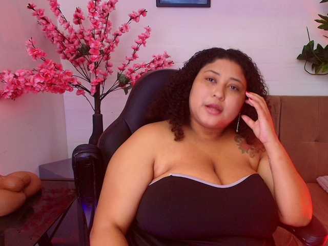 Ayliinn live cam on BongaCams
