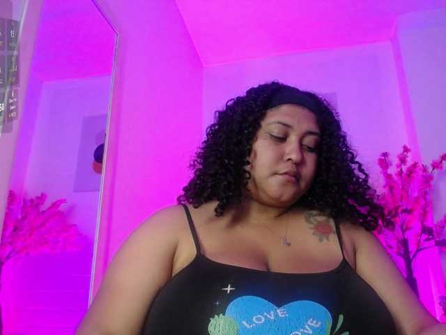 Ayliinn live cam on BongaCams