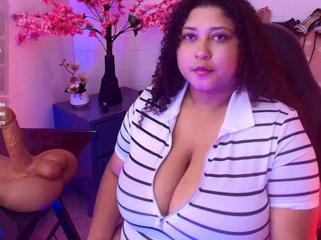 Ayliinn live cam preview