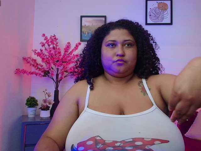 Ayliinn live webcam show
