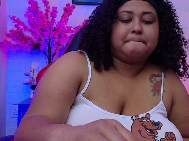 Ayliinn live cam on BongaCams