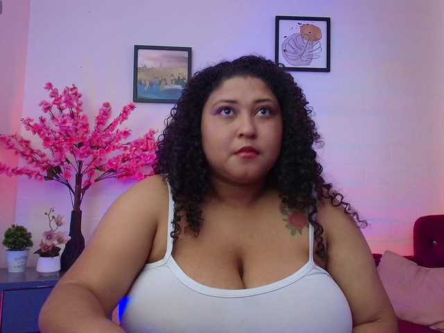 Ayliinn live webcam show