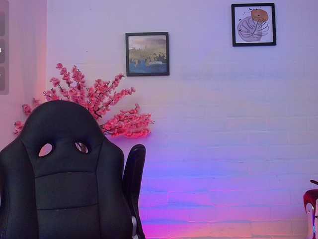 Ayliinn live cam on BongaCams