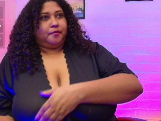 Ayliinn live webcam show