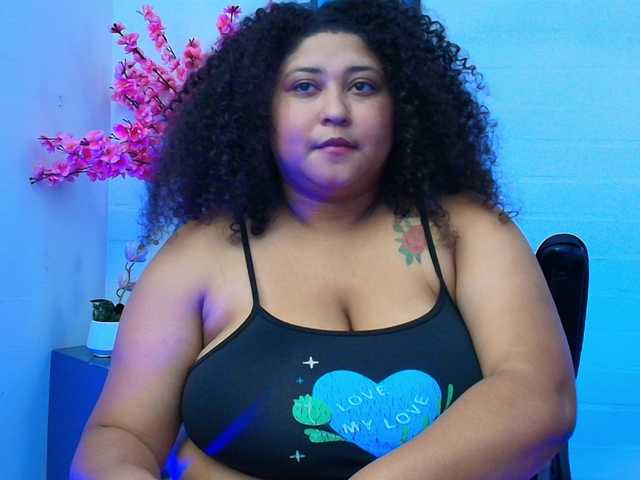 Ayliinn live cam preview