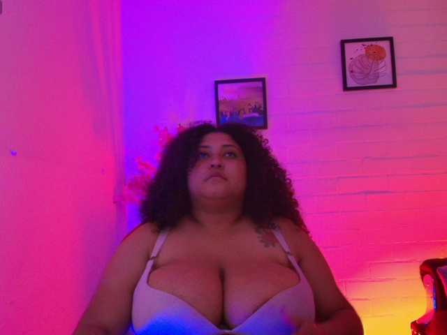 ayliinn cam belle