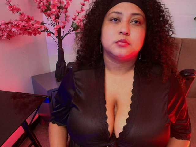 Ayliinn live cam on BongaCams