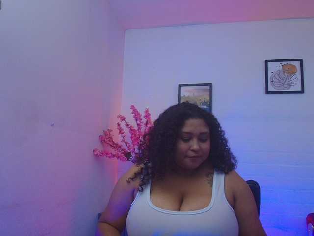 Ayliinn live cam on BongaCams