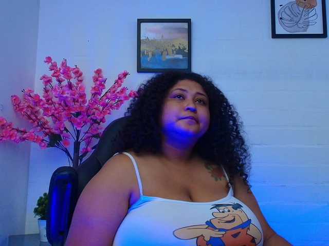 Ayliinn live cam on BongaCams