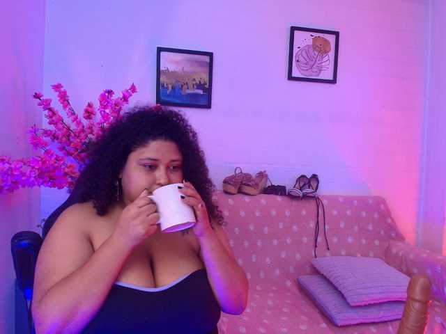 Ayliinn live cam on BongaCams