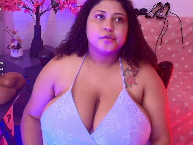 Ayliinn live cam preview