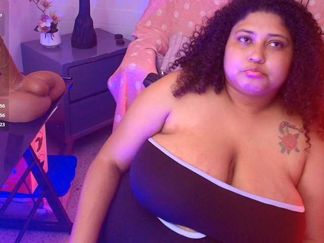 Ayliinn live cam preview