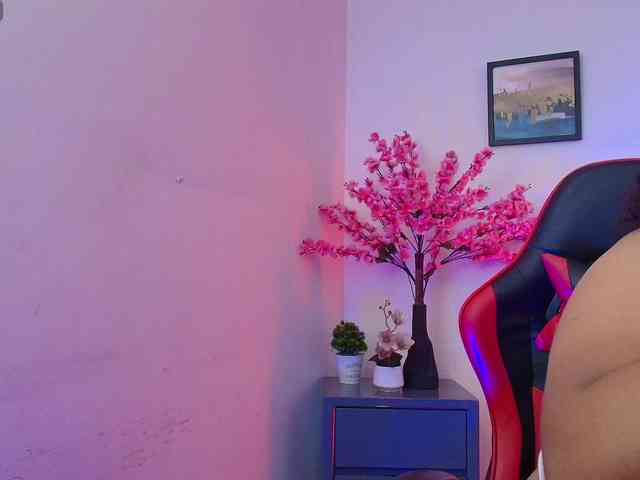 ayliinn's live room
