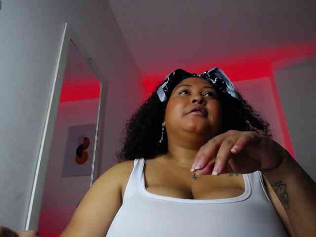 Ayliinn Live Webcam on BongaCams