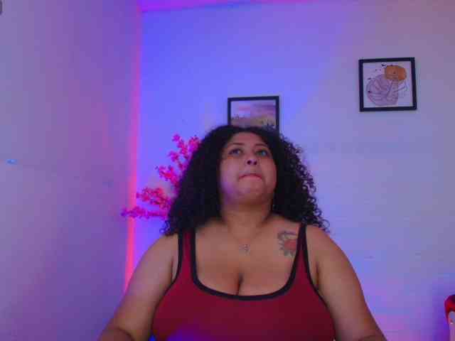 ayliinn's live room