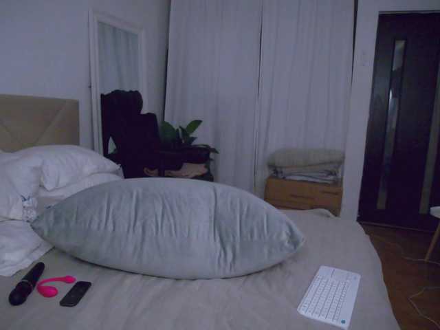LOVEIS- live cam on BongaCams