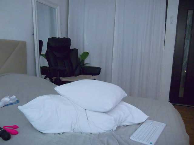 LOVEIS- live cam on BongaCams