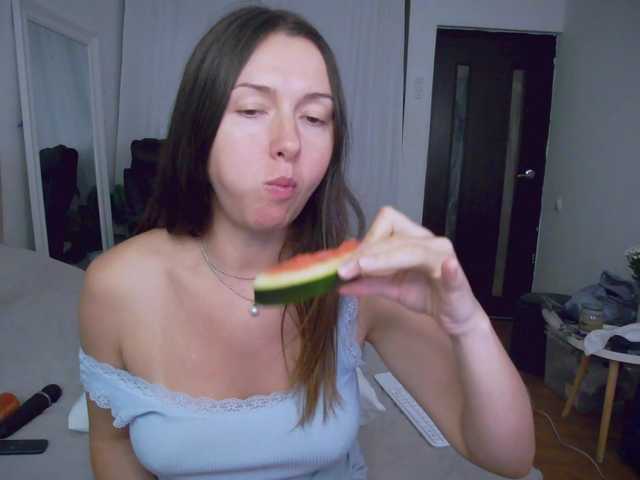 LOVEIS- live cam on BongaCams