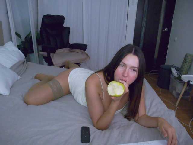 LOVEIS- live cam on BongaCams